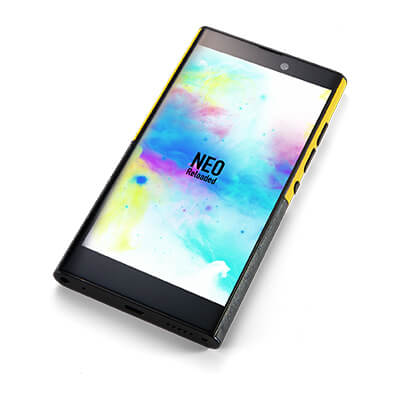 NuAns NEO Reloaded 背面カバー付き